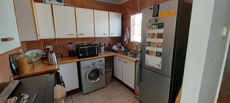 2 Bedroom Property for Sale in Pierre Van Ryneveld Gauteng
