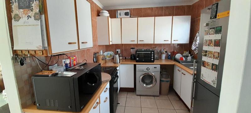 2 Bedroom Property for Sale in Pierre Van Ryneveld Gauteng
