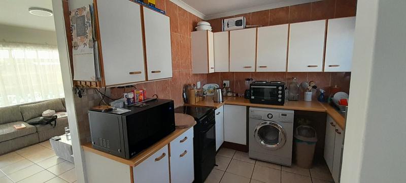 2 Bedroom Property for Sale in Pierre Van Ryneveld Gauteng