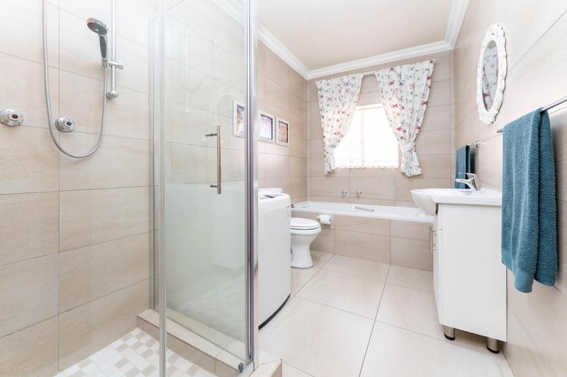 3 Bedroom Property for Sale in Rant En Dal Gauteng