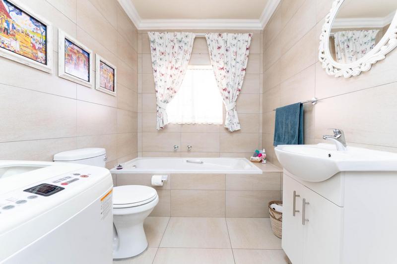 3 Bedroom Property for Sale in Rant En Dal Gauteng