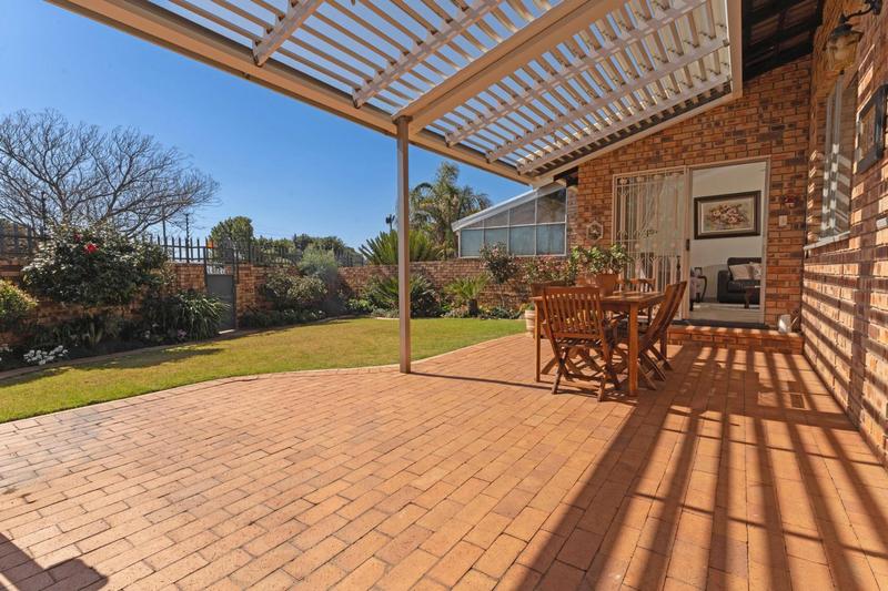 3 Bedroom Property for Sale in Rant En Dal Gauteng