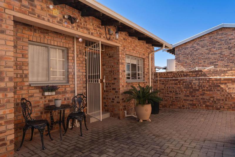 3 Bedroom Property for Sale in Rant En Dal Gauteng