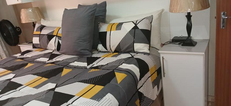 4 Bedroom Property for Sale in Clayville Gauteng