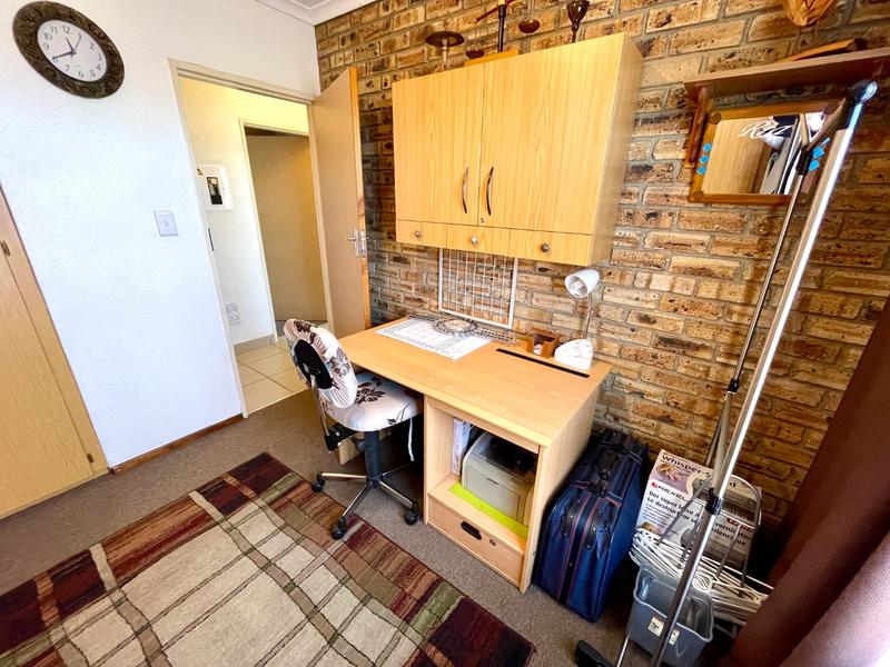 2 Bedroom Property for Sale in Krugersdorp North Gauteng