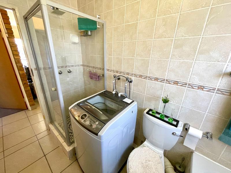 2 Bedroom Property for Sale in Krugersdorp North Gauteng