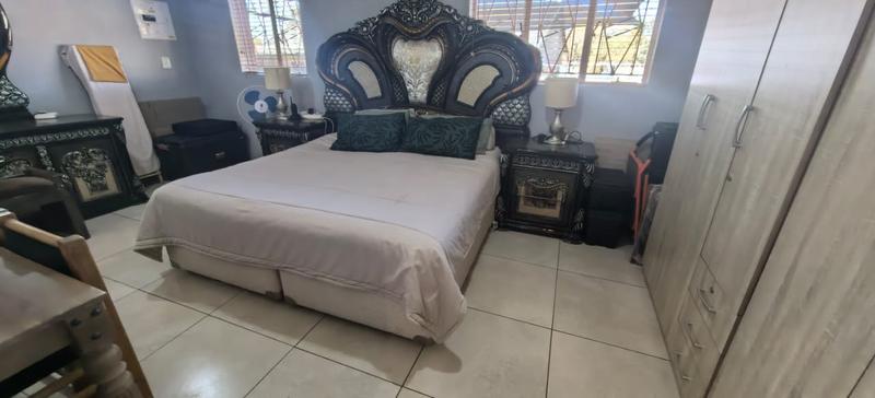 4 Bedroom Property for Sale in Witpoortjie Gauteng