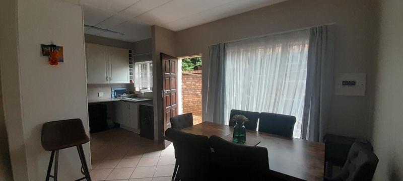 To Let 2 Bedroom Property for Rent in Rooihuiskraal North Gauteng