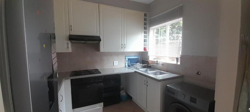 To Let 2 Bedroom Property for Rent in Rooihuiskraal North Gauteng
