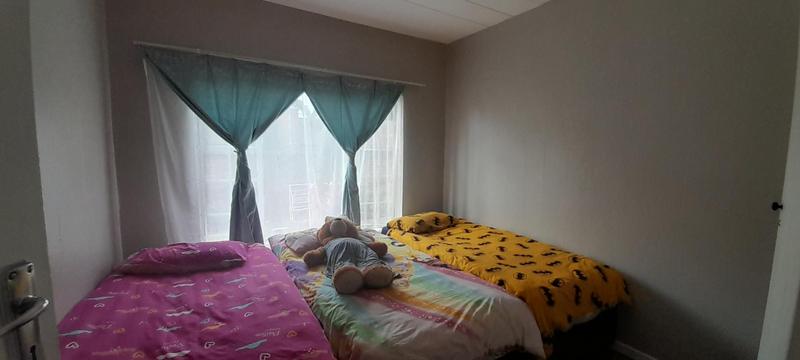 To Let 2 Bedroom Property for Rent in Rooihuiskraal North Gauteng