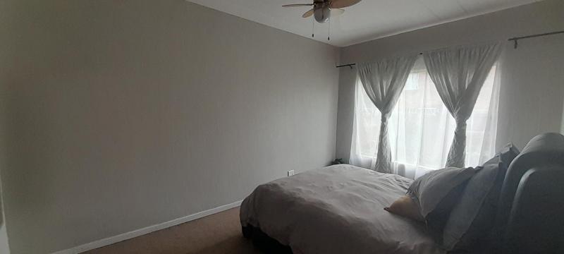 To Let 2 Bedroom Property for Rent in Rooihuiskraal North Gauteng