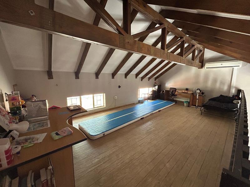 4 Bedroom Property for Sale in Eldoraigne Gauteng