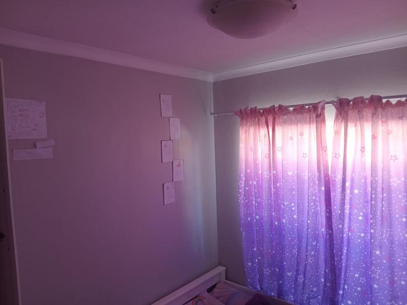 2 Bedroom Property for Sale in Rooihuiskraal North Gauteng