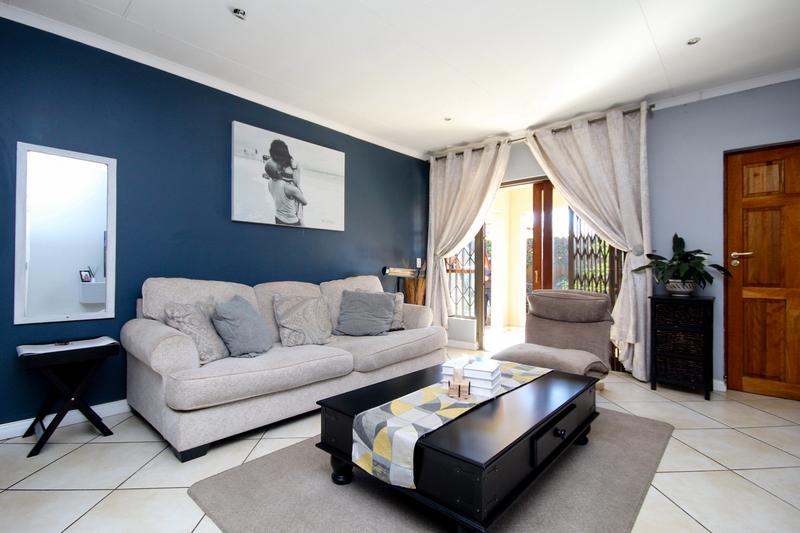 2 Bedroom Property for Sale in Thatchfield Gauteng