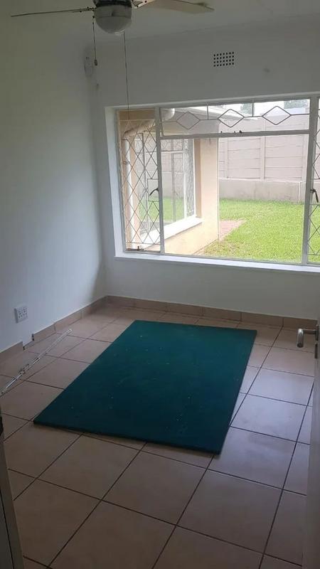 To Let 4 Bedroom Property for Rent in Randburg Central Gauteng