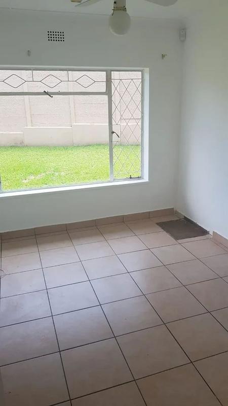 To Let 4 Bedroom Property for Rent in Randburg Central Gauteng
