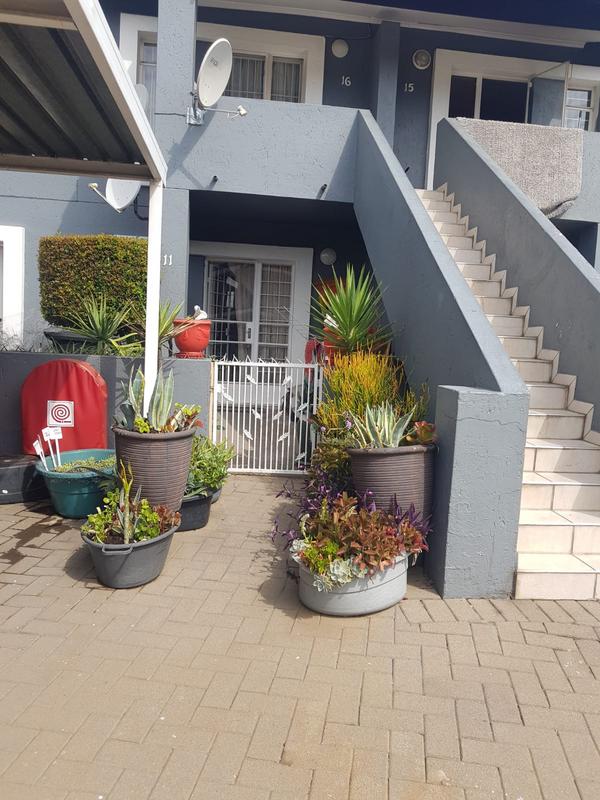 2 Bedroom Property for Sale in Randburg Central Gauteng