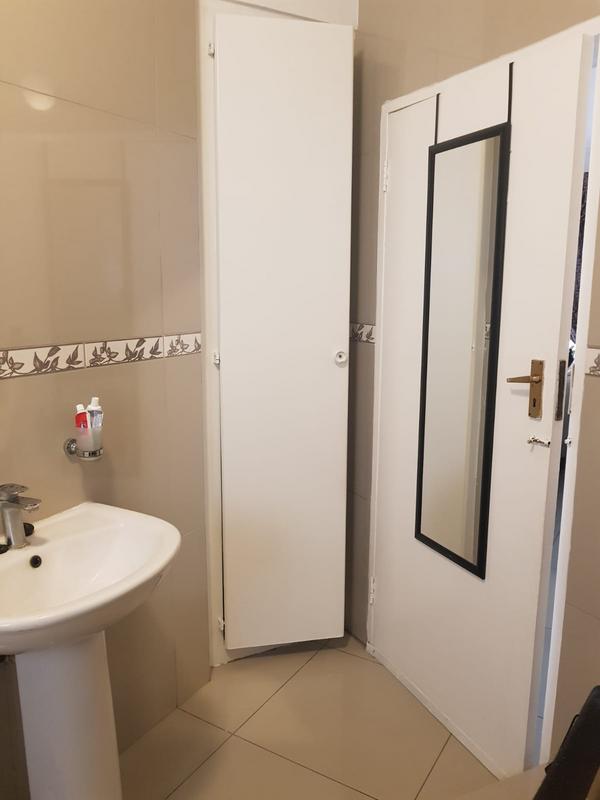 2 Bedroom Property for Sale in Randburg Central Gauteng