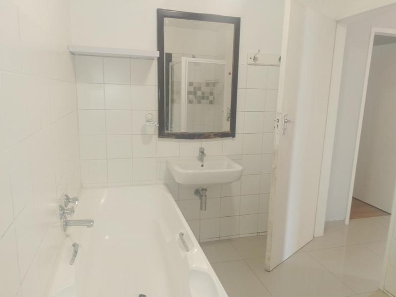 To Let 2 Bedroom Property for Rent in Westdene Gauteng