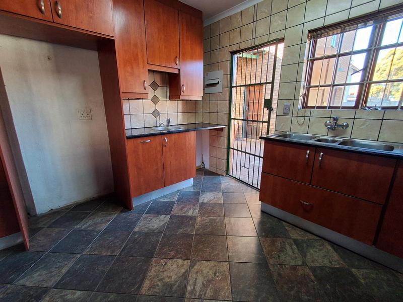To Let 3 Bedroom Property for Rent in Moreleta Park Gauteng