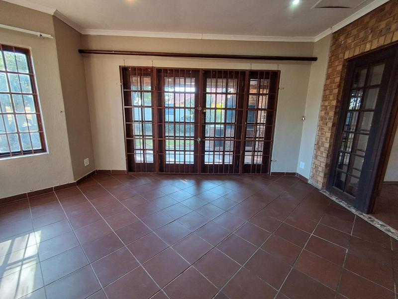 To Let 3 Bedroom Property for Rent in Moreleta Park Gauteng