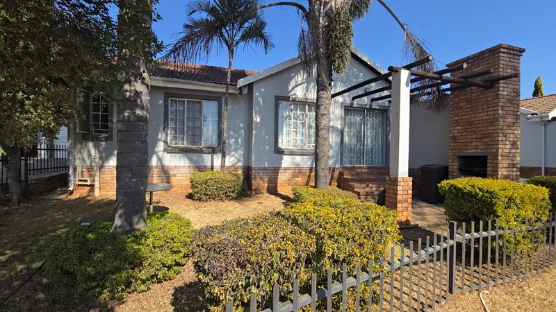 3 Bedroom Property for Sale in Amandasig Gauteng