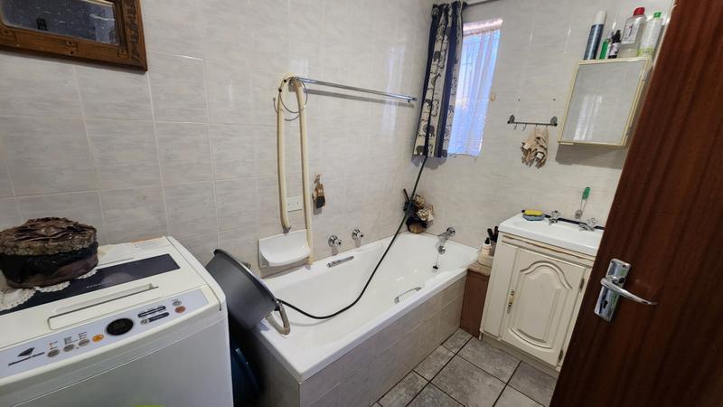 2 Bedroom Property for Sale in Clarina Gauteng