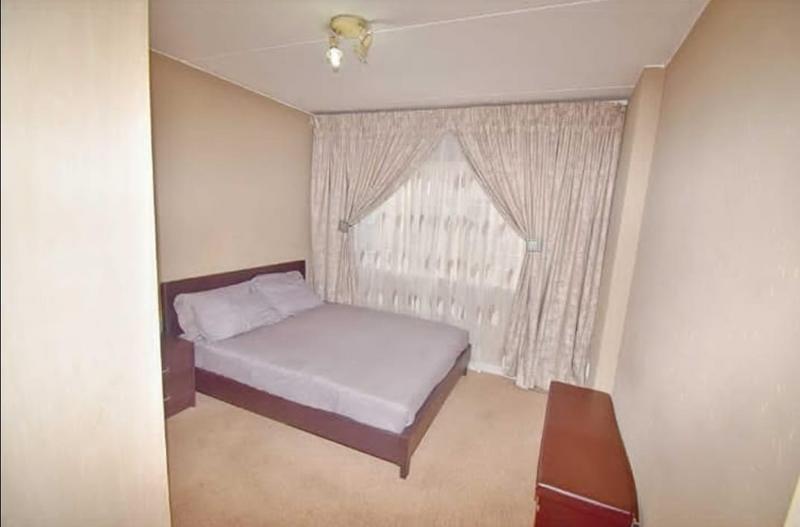2 Bedroom Property for Sale in Klippoortje Gauteng