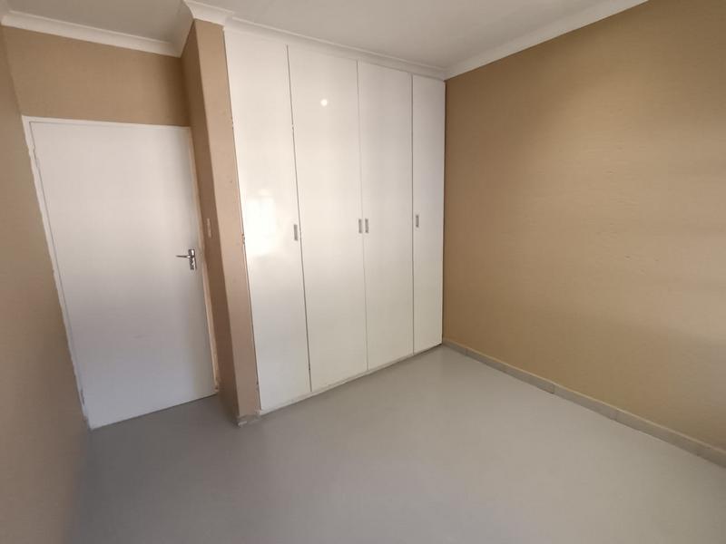 To Let 4 Bedroom Property for Rent in Bramley Gauteng