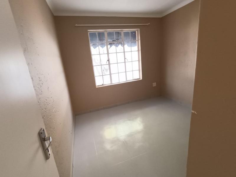 To Let 4 Bedroom Property for Rent in Bramley Gauteng