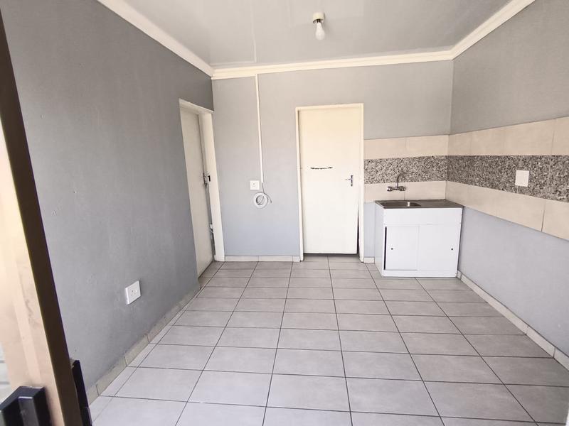 To Let 1 Bedroom Property for Rent in Bloubosrand Gauteng