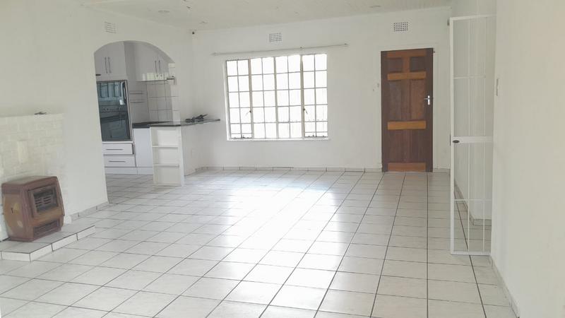 To Let 7 Bedroom Property for Rent in Discovery Gauteng