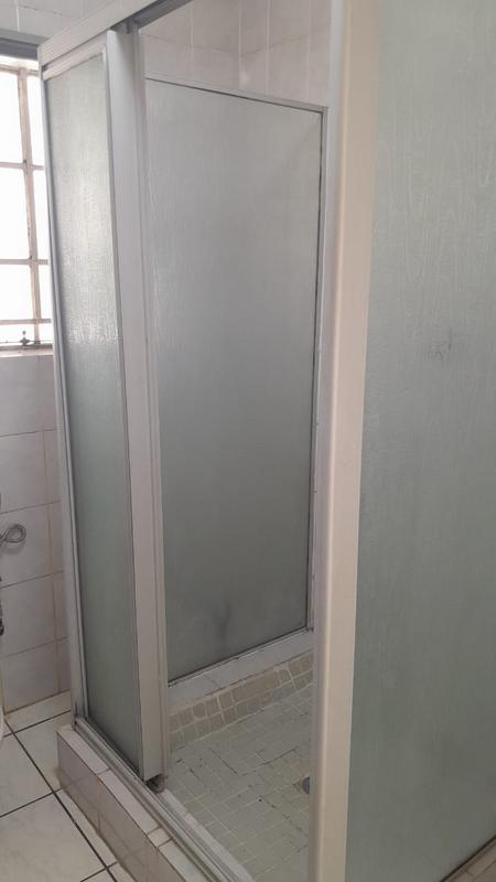 To Let 7 Bedroom Property for Rent in Discovery Gauteng