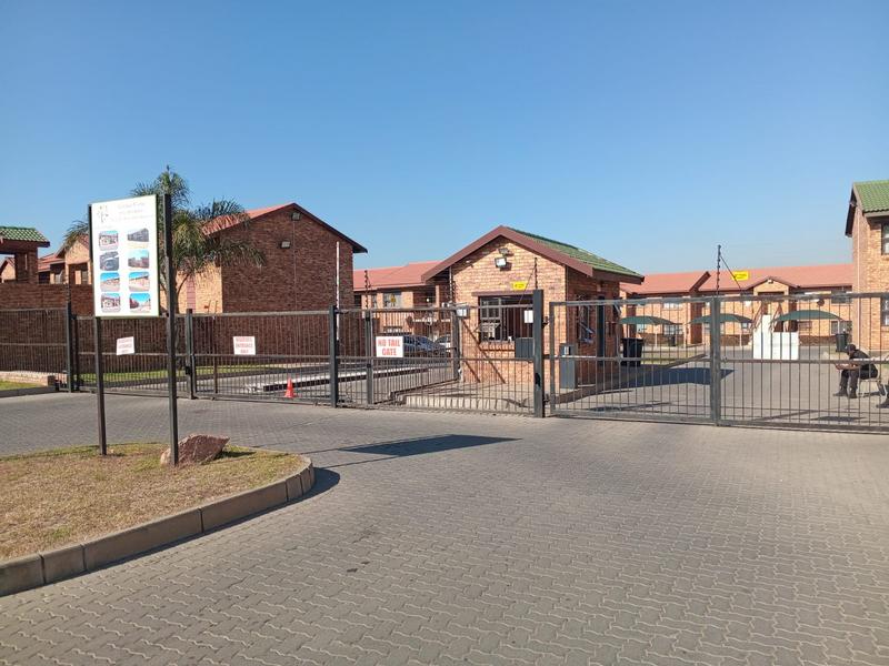 2 Bedroom Property for Sale in Witfield Gauteng