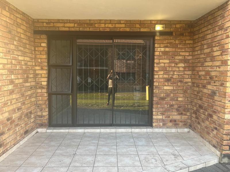 2 Bedroom Property for Sale in Witfield Gauteng