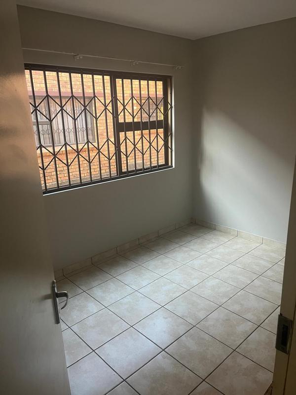 2 Bedroom Property for Sale in Witfield Gauteng