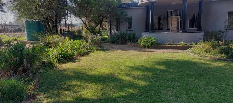 5 Bedroom Property for Sale in Walkerville Gauteng