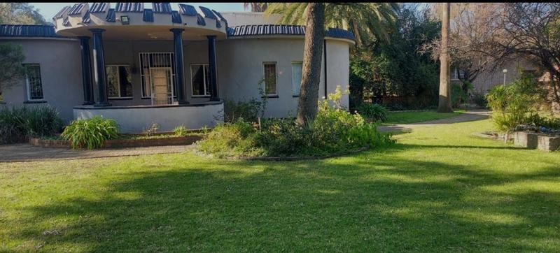 5 Bedroom Property for Sale in Walkerville Gauteng
