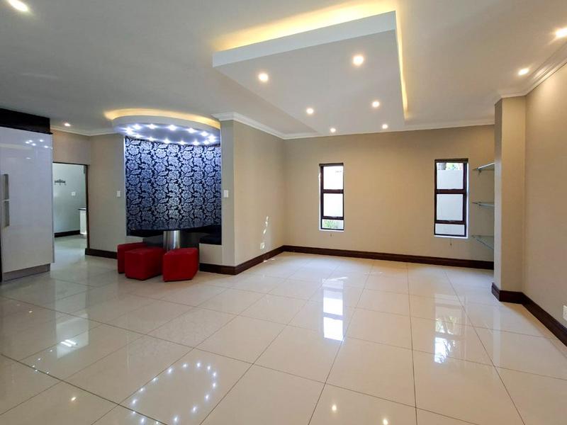 To Let 4 Bedroom Property for Rent in Midstream Estate Gauteng