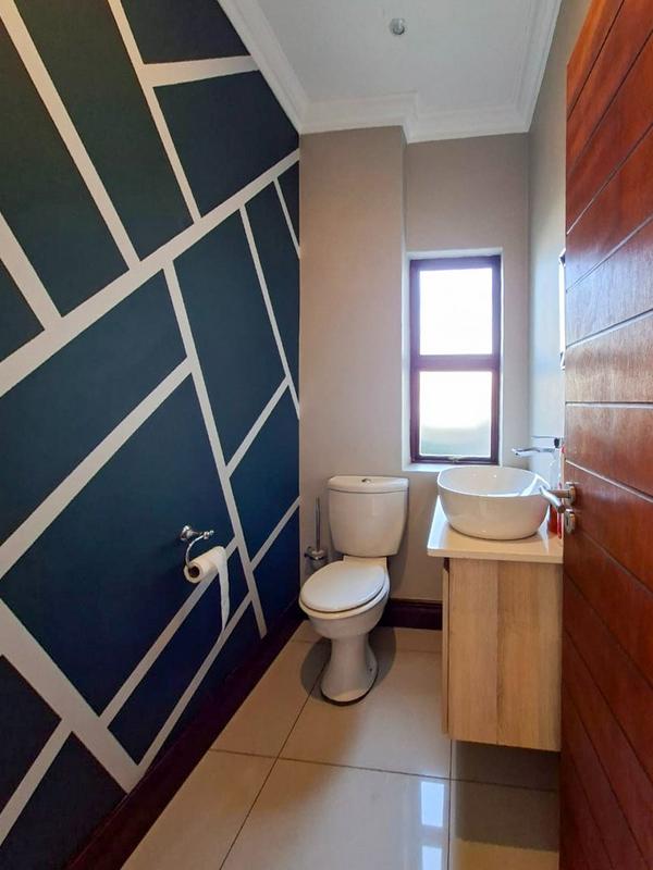 To Let 4 Bedroom Property for Rent in Midstream Estate Gauteng