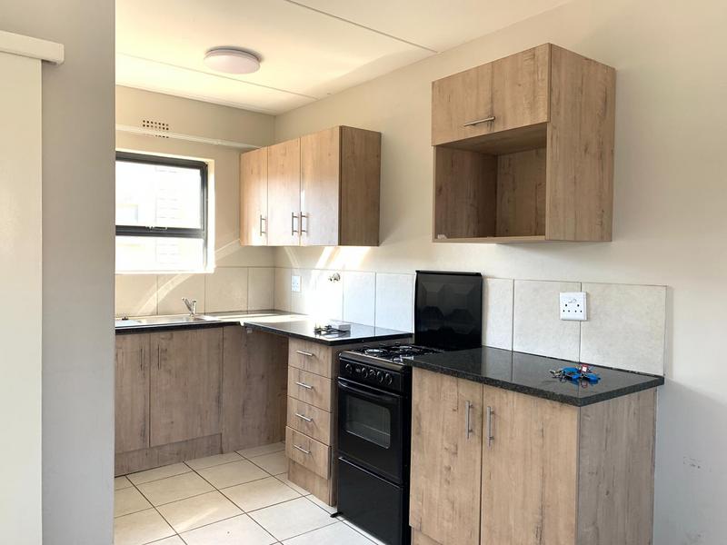 To Let 2 Bedroom Property for Rent in Kenleaf Gauteng