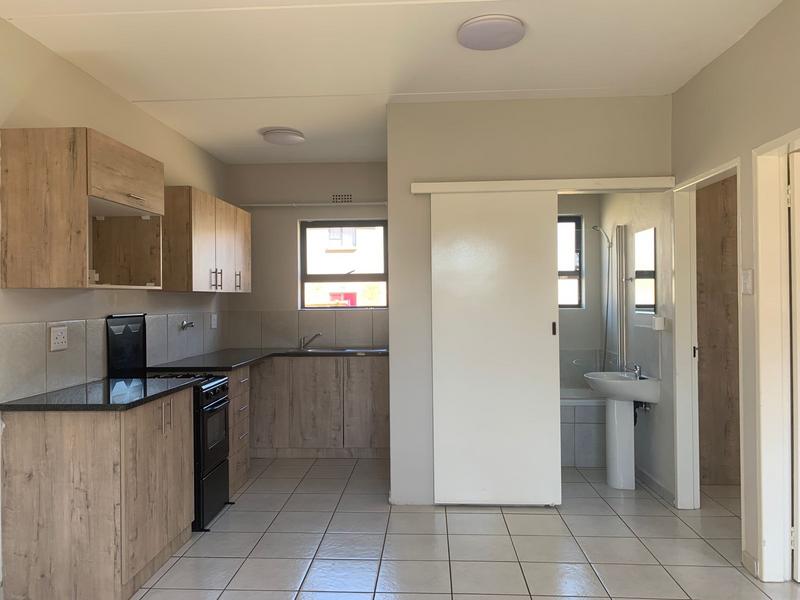 2 Bedroom Property for Sale in Kenleaf Gauteng