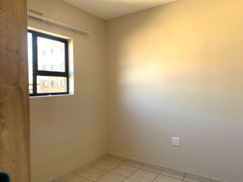 2 Bedroom Property for Sale in Kenleaf Gauteng