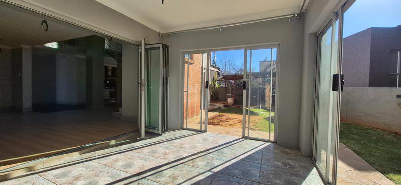 To Let 4 Bedroom Property for Rent in Highveld Gauteng