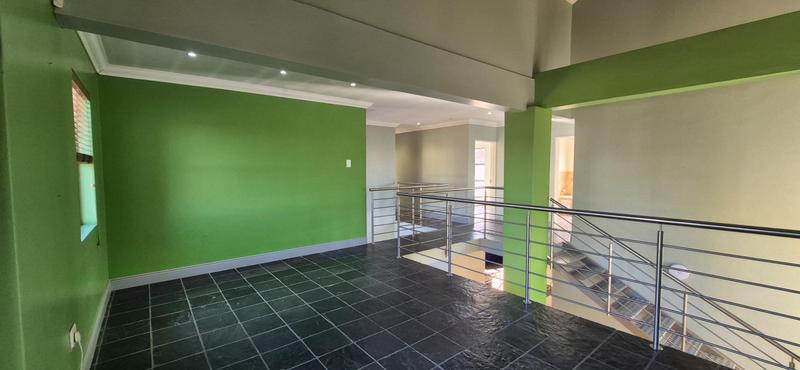 To Let 4 Bedroom Property for Rent in Highveld Gauteng