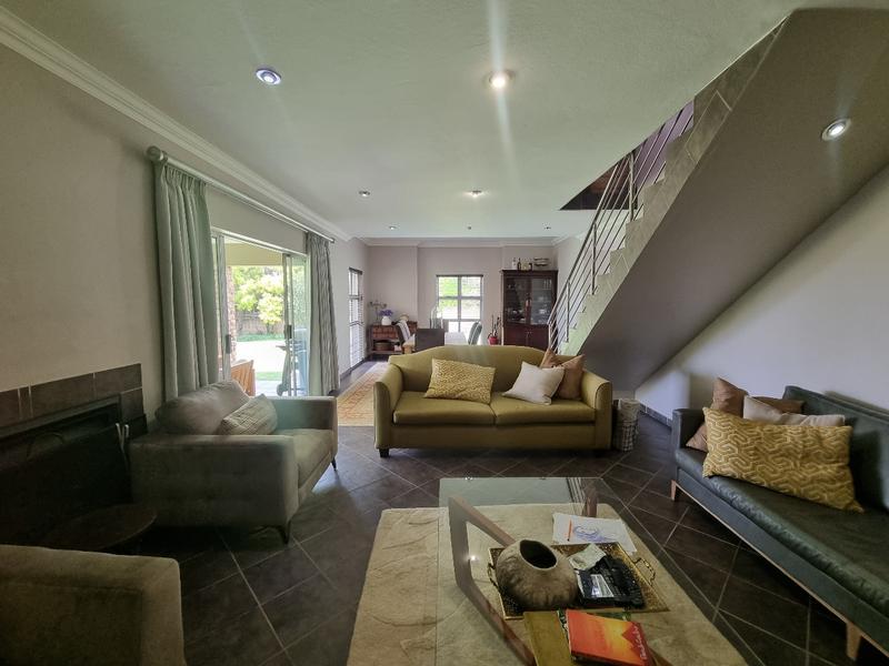 To Let 4 Bedroom Property for Rent in Midstream Estate Gauteng