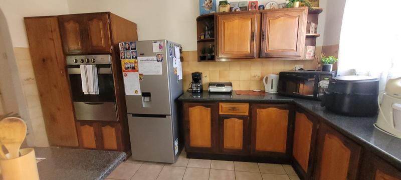 3 Bedroom Property for Sale in Brackenhurst Gauteng