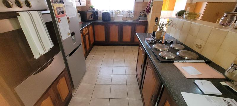 3 Bedroom Property for Sale in Brackenhurst Gauteng