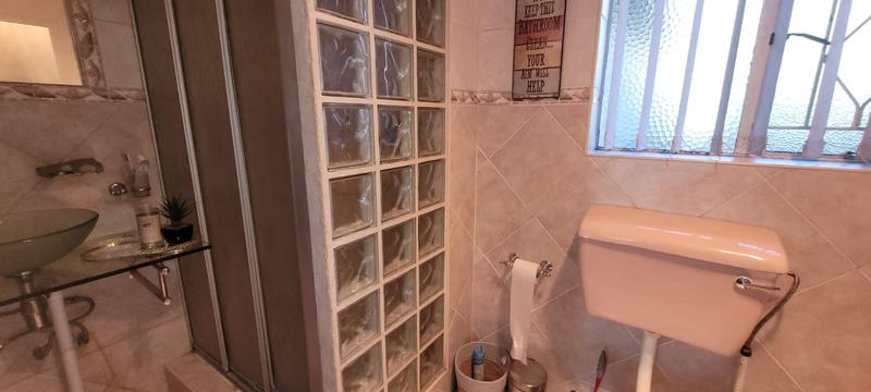 3 Bedroom Property for Sale in Brackenhurst Gauteng