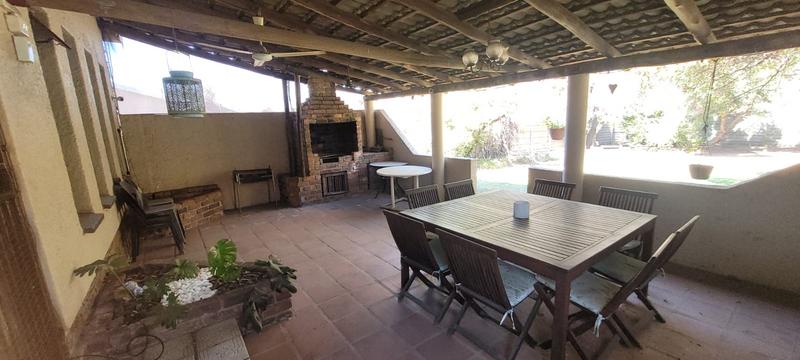 3 Bedroom Property for Sale in Brackenhurst Gauteng